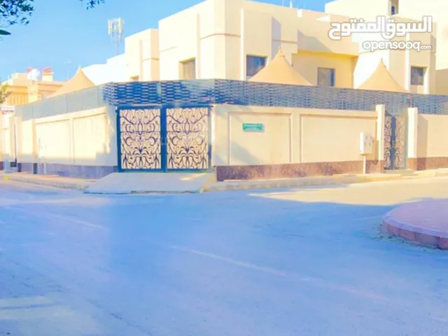 575 m2 More than 6 bedrooms Villa for Rent in Al Riyadh Al Uraija Al Gharbiyah