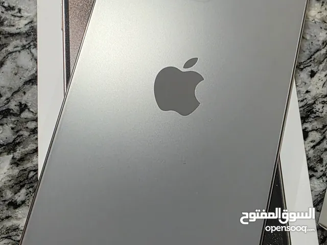 iphone 15 pro max 512GB with two original covers