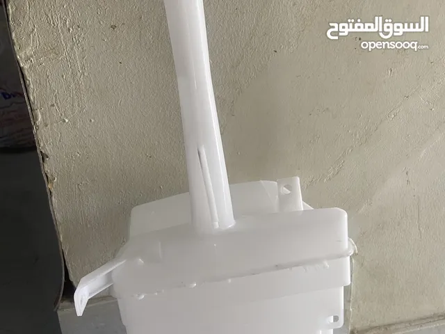 للبيع دبة مرجع ماء راديتر جديده غير مستعمله للكرولا(2007-2013)