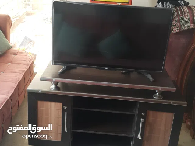 طربيزة تلفزيون كبيره