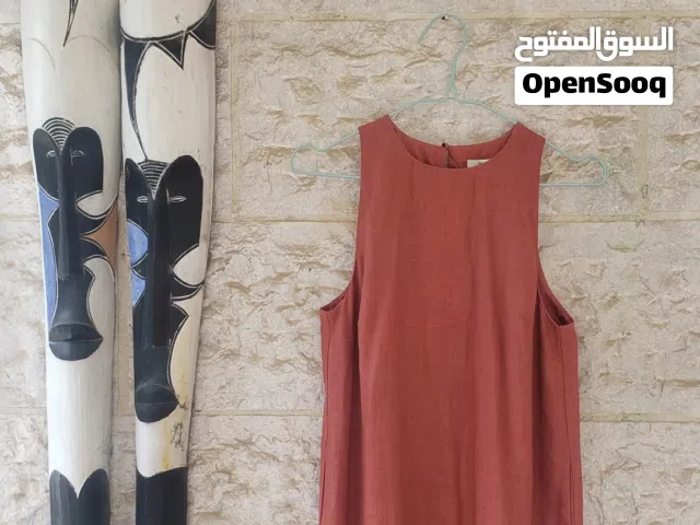 فستان جديد ماركة RW & CO لون بريك