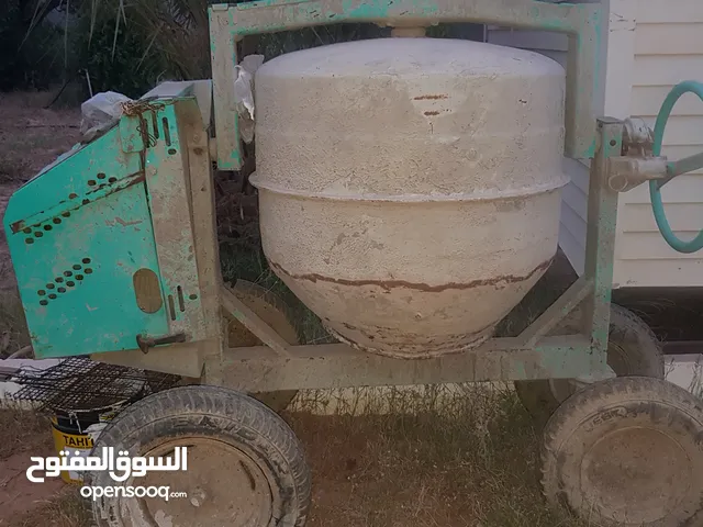 خلاط خرسانة ايطالية محرك لمبرديني