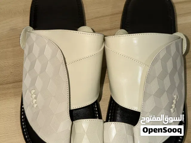 نعال شرقي مطور جديد