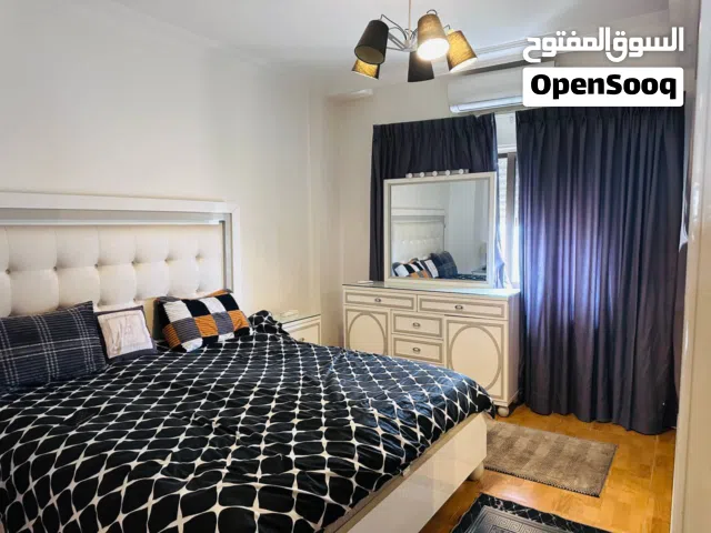 شقة مفروشة للإيجار (عائلات فقط)