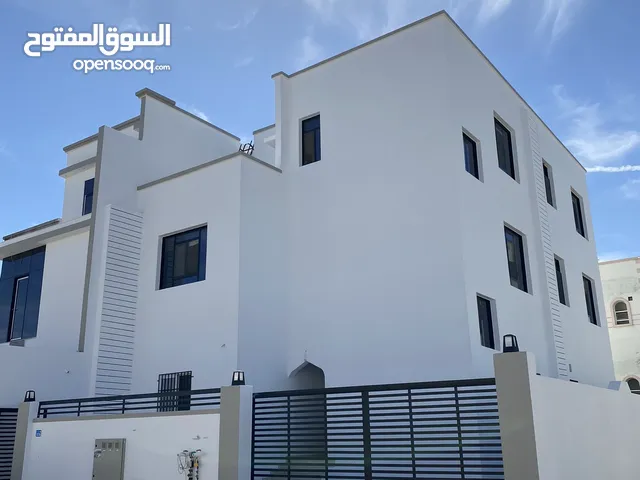 140 m2 3 Bedrooms Apartments for Rent in Muscat Al Maabilah