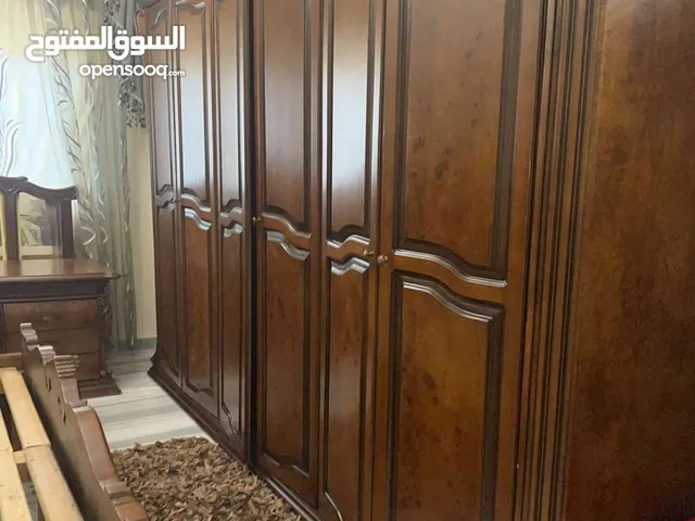 غرفة نوم زان تفصيل ثقيلة جدا جدا بسعر لقطه قابل للتفاوض للجادين فقط