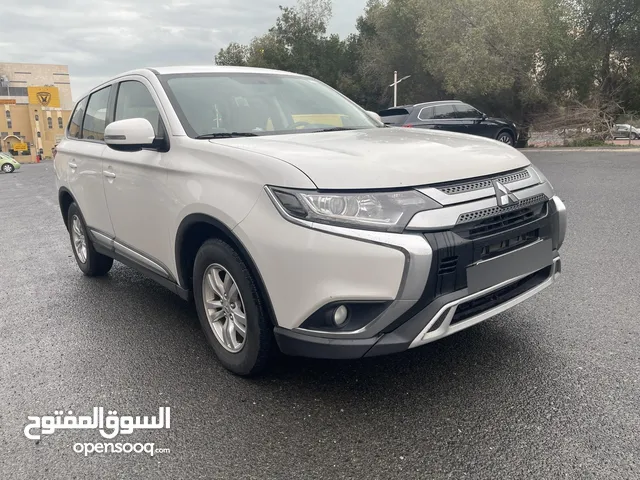 Used Mitsubishi Outlander in Hawally