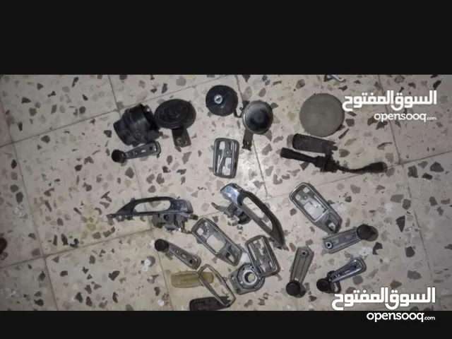 قطع مرسيدس لف 81 بحاله ممتازه