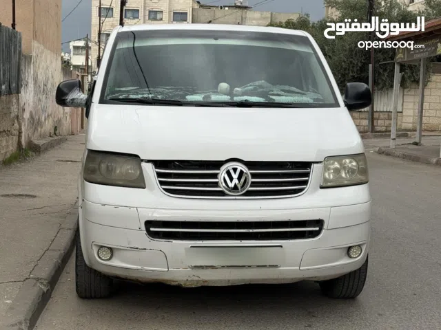 Used Volkswagen Caravelle in Qalqilya