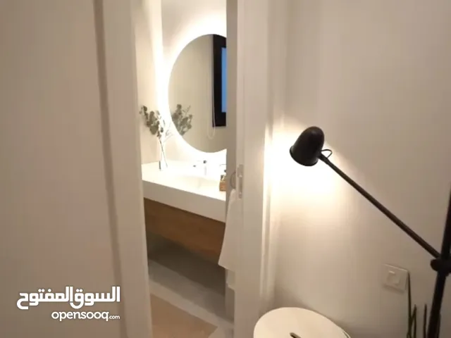 166 m2 3 Bedrooms Apartments for Sale in Cairo First Settlement