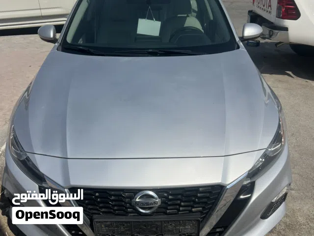 نيسان التيما  مديل 2021