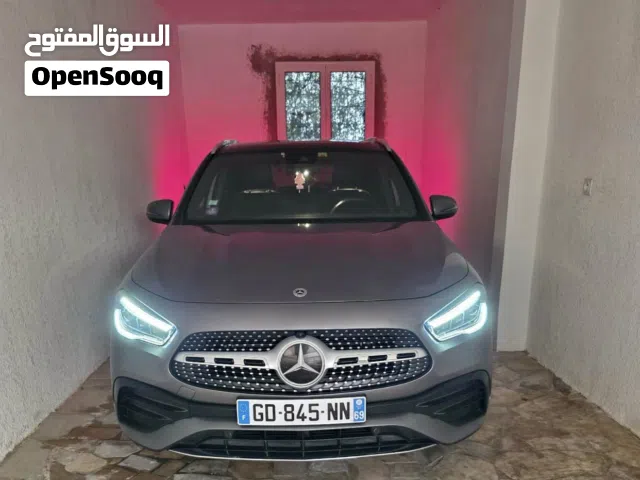 2021, مرسيدس بنز, الفئة-GLA, GLA 250