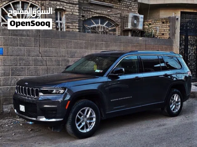 2023 جيب جراند شيروكى L Laredo 4X2