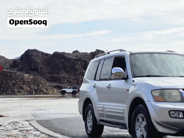 2001 Mitsubishi Pajero GLS