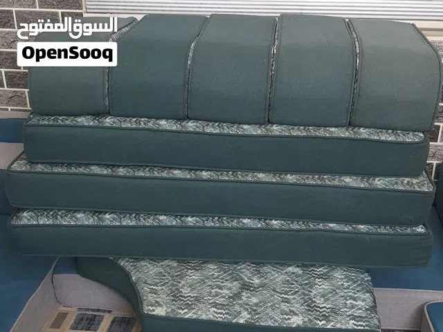 طقم فرشات بدون مساند ظهر للبيع بسعر طري