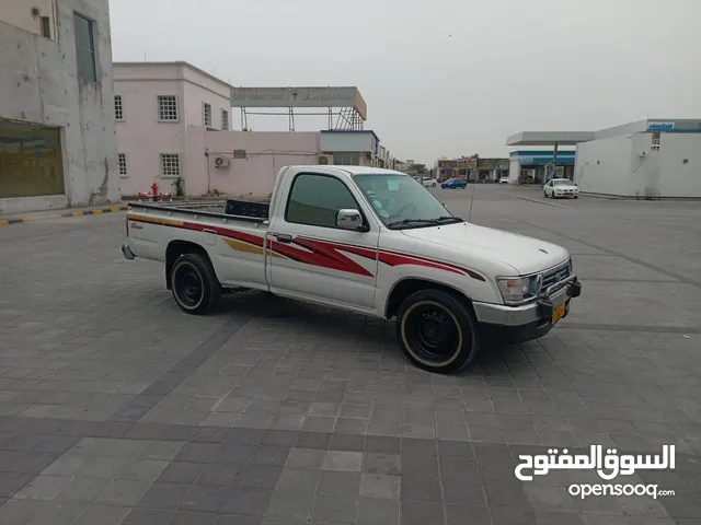 Toyota Hilux 2001 in Al Batinah