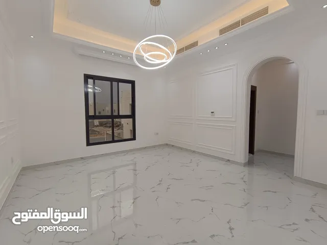 600 m2 5 Bedrooms Villa for Sale in Ajman Al-Amerah