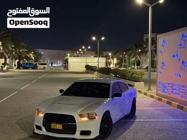 تشارجر 2012 RT نظيف