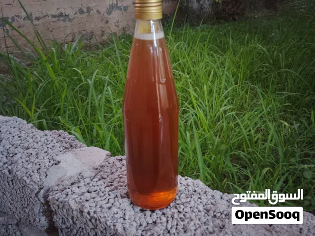 يتوفر لدينا عسل سمر وعسل سدر تربيه مضمون إذ في انتقادات يرجع عسل سعر غرشتين 26 ريال شامل توصيل