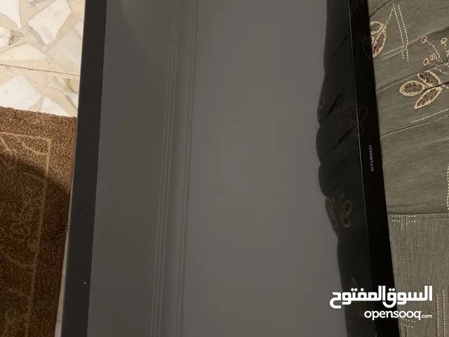 شاشه هونداي الشاشه مش سمارت  42 وفيه بلاستيشين 3 مع cd وايدين