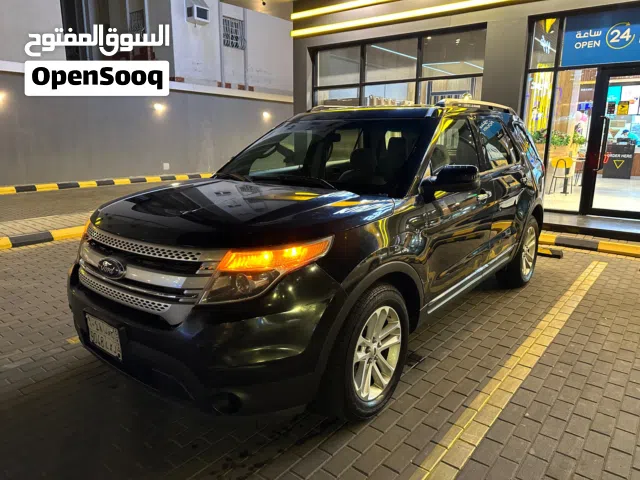 2014 فورد اكسبلورر Base