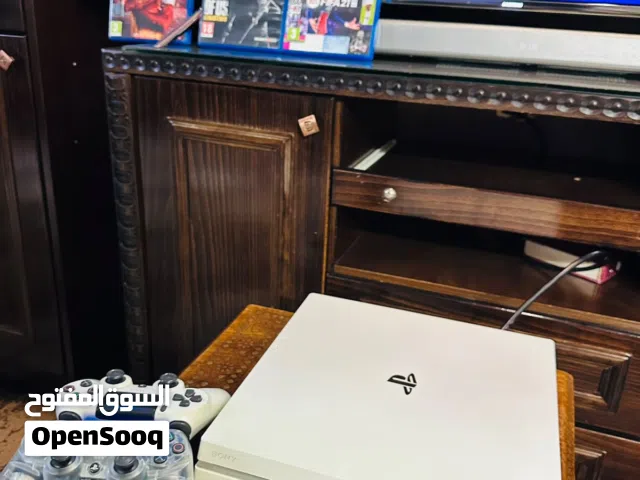 Playstation 4 Pro  بلاستيشن 4 برو