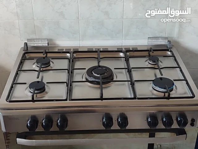 غاز خمس عيون بحالة ممتازة للبيع بسبب السفر