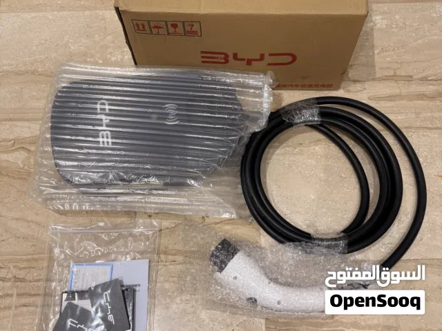 شاحن byd الاصلي بقدرة 32 أمبير ثابت مع كرتين تعريف