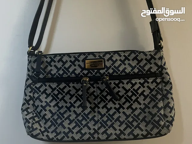 TOMMY HILFIGER NAVY BLUE BAG!