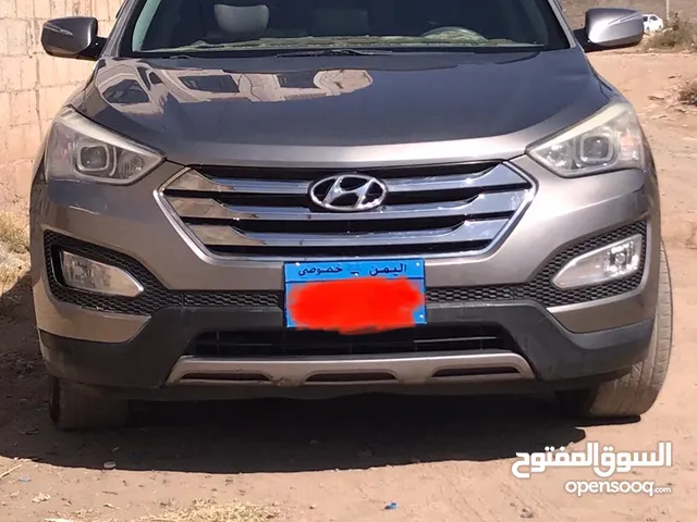 Used Hyundai Santa Fe in Sana'a