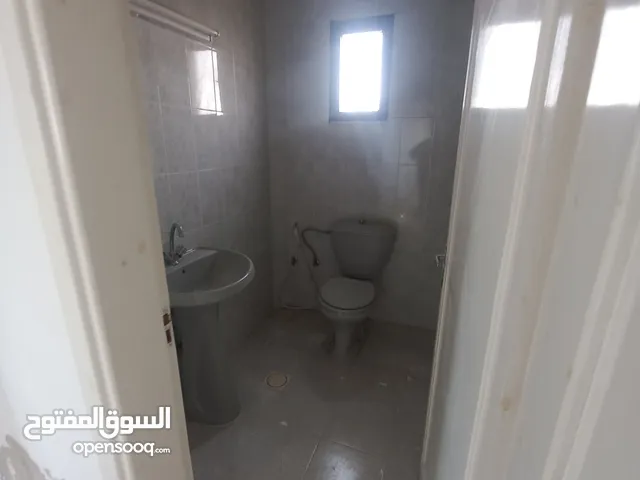 400 m2 More than 6 bedrooms Townhouse for Sale in Irbid Bait Ras