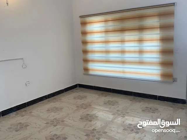 80 m2 2 Bedrooms Apartments for Rent in Basra Amitahiyah