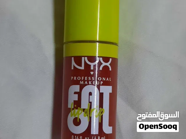 جلوسات من NYX