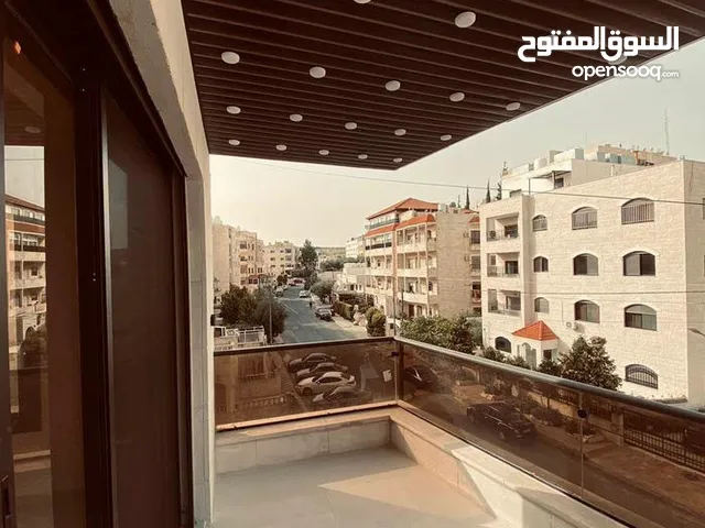 شقة طابق اول فخمه ومميزة جديدة لم تسكن لقطه وبسعر مغري جدااا عرض خاص ع اخر شقة أرقى مناطق تلاع العلي