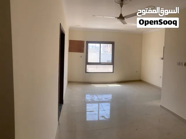 Riffa area 2 bedroom 2 bathroom unfurnished flat available for rent