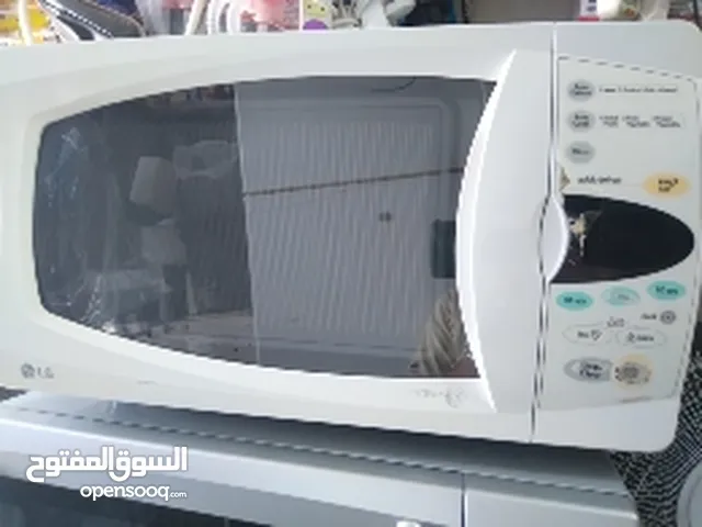 LG 0 - 19 Liters Microwave in Amman