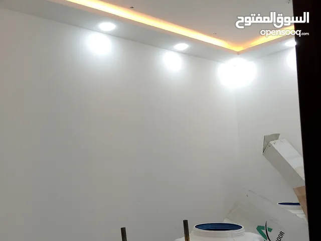 280 m2 2 Bedrooms Apartments for Rent in Basra Tuwaisa