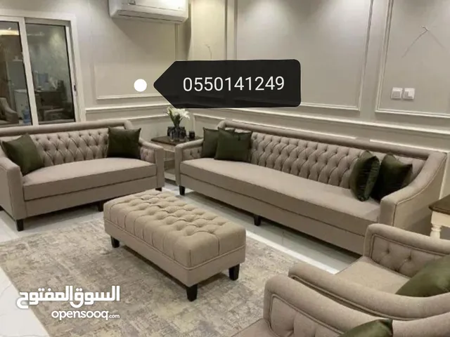 تفصيل جميع موديلات الكنب وتنجدها وتفصيل جميع موديلات استائر خشب زان مع الضمان اسفنج حسب الاختيار دلو