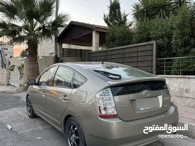 Used Toyota Prius in Amman