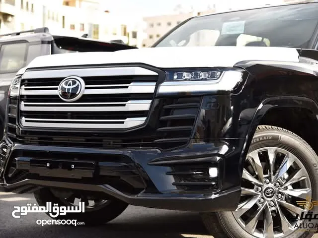 تويوتا لاندكروز فااخرة VXR 2025 كفالة الوكيل الحصري