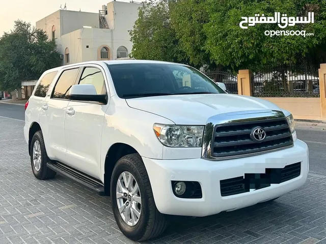 Toyota Sequoia SR5 4x4 2013