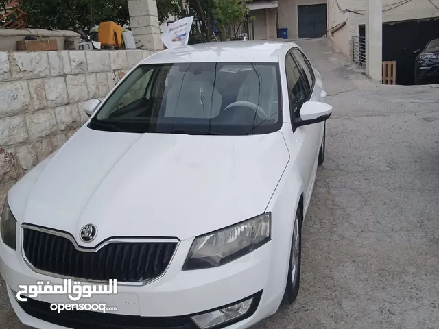 سكودا اوكتافيا 2016