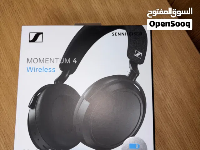 Sennheiser Momentum 4 headset