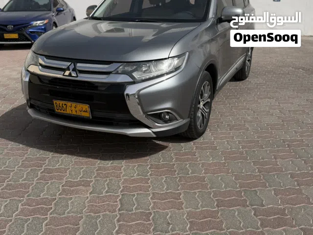 2016 Mitsubishi Outlander - Family use