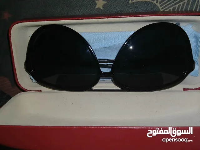 نظارة بولس شبه جديدة للبيع