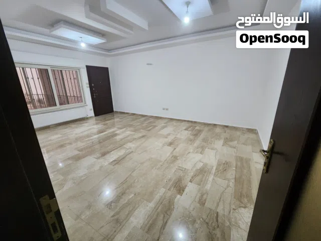 شقه للاجار في خلدا