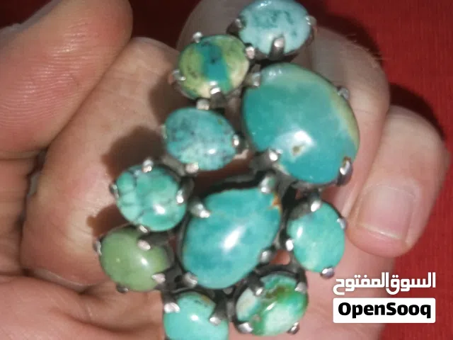 خاتم فضه ستاتي صناعه يدويه خاصه قطعه وحيده عالميا من اجمل التحف الفنية مرصع بحجر الفيروز الطبيعي وزن