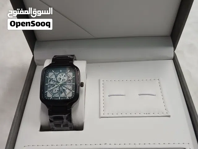 ساعات رجالية بأشكال مختلفه وجميله