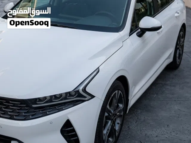2021 كيا K5 Standard