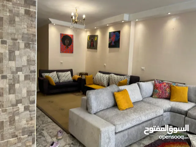 160 m2 3 Bedrooms Villa for Rent in Giza Hadayek al-Ahram